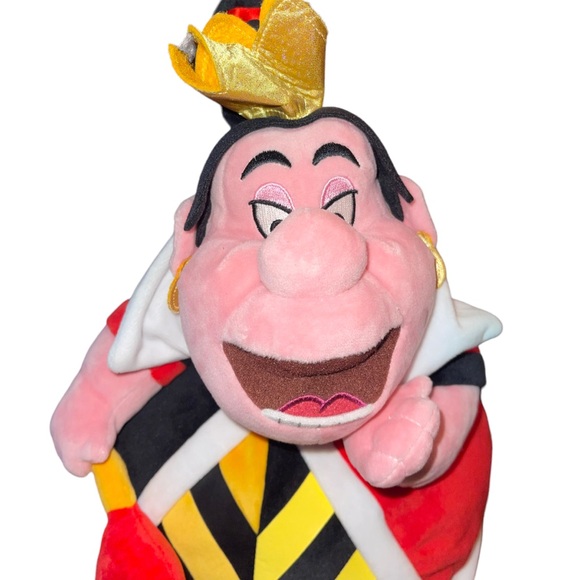 DISNEY STORE QUEEN OF RED HEARTS PLUSH ALICE IN WONDERLAND 14” - Picture 2 of 6